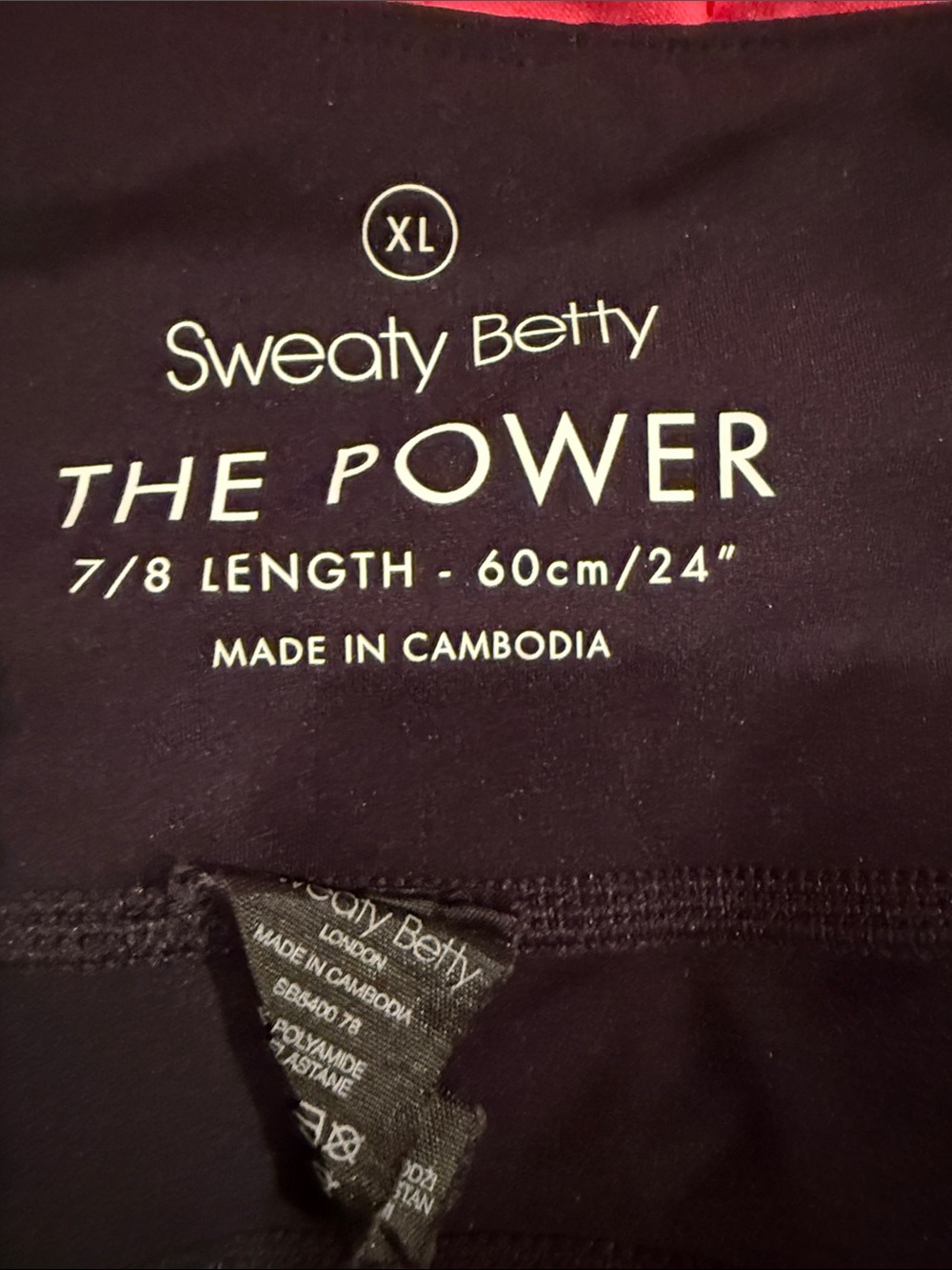 Sweaty Betty 7/8 Leggings in black.